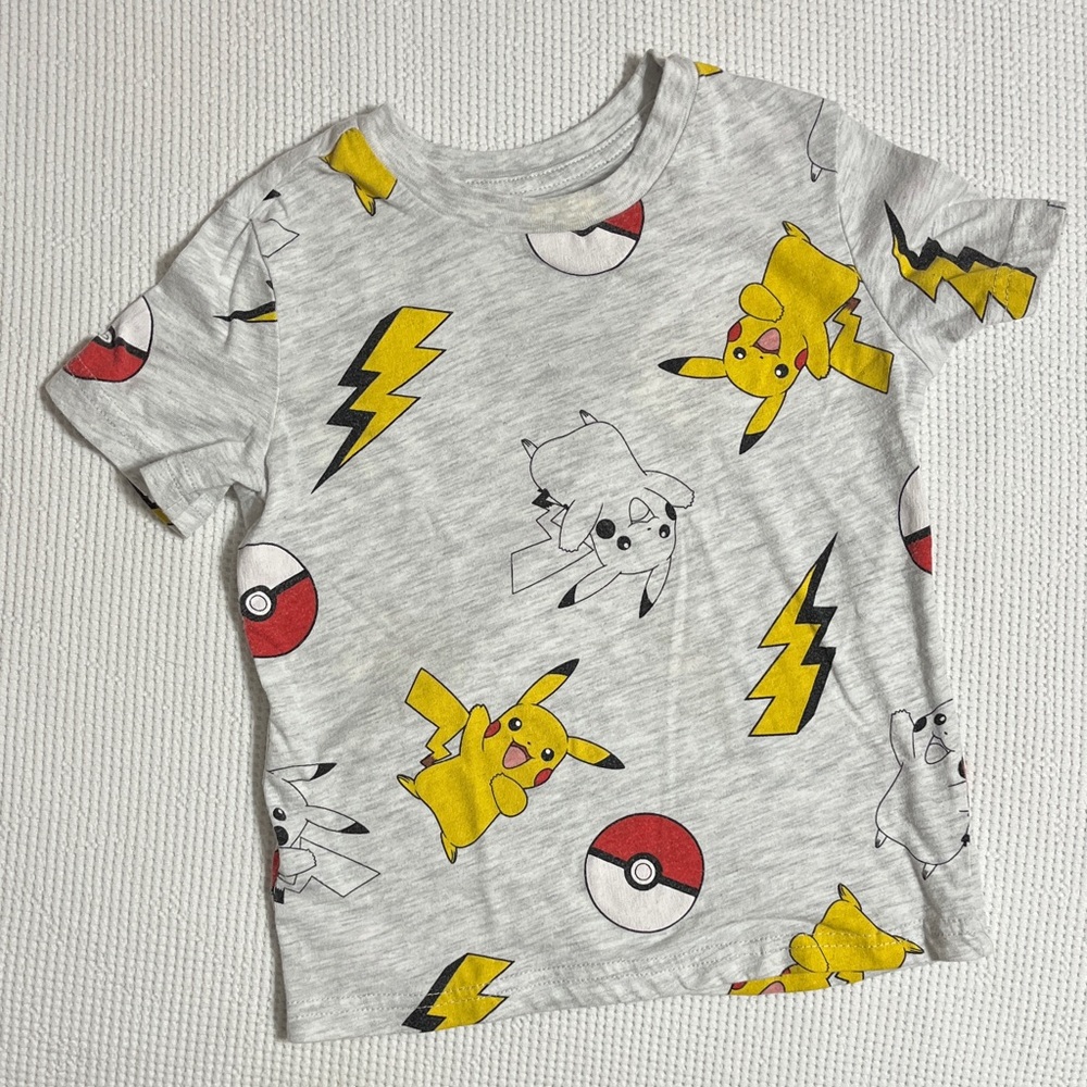 Jumping Beans Gray Pikachu and Pokéball T-Shirt Size 4